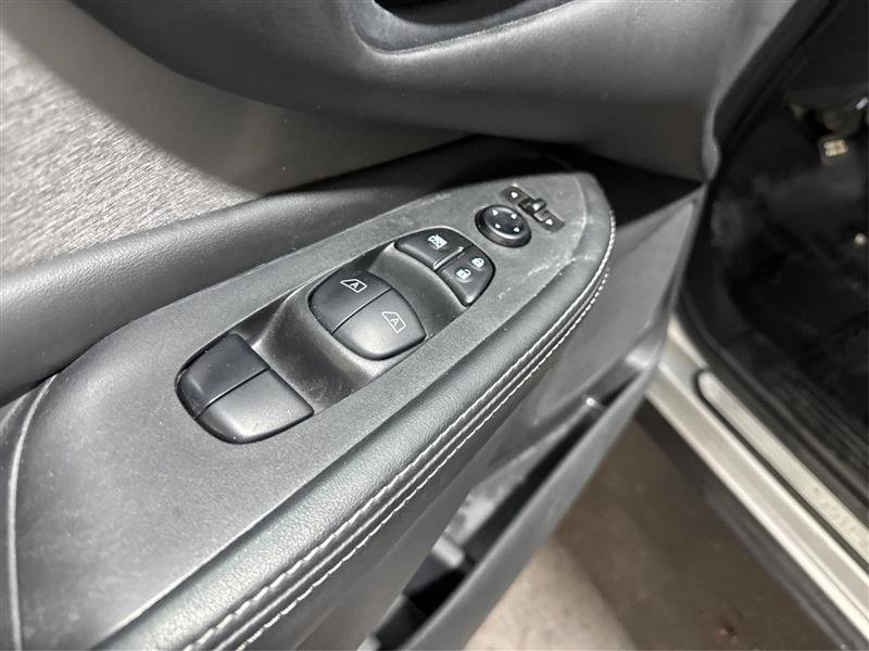 Used 2020 Nissan Murano S w/ Technology Package image 26