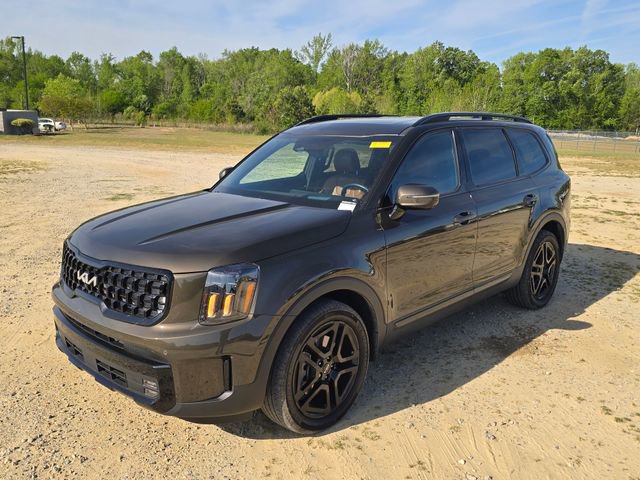 Used 2024 Kia Telluride SX Prestige X-Line image 2
