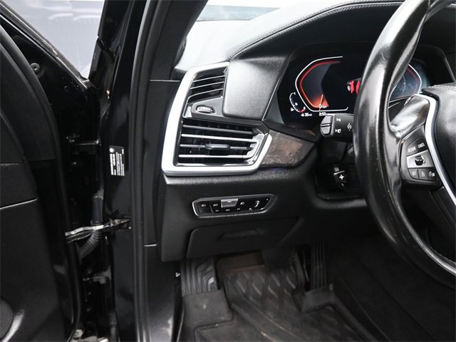 Used 2020 BMW X5 sDrive40i w/ Convenience Package image 3