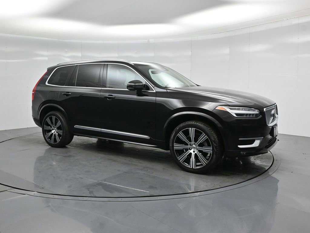 Used 2023 Volvo XC90 B6 Ultimate w/ Protection Package Premier image 24