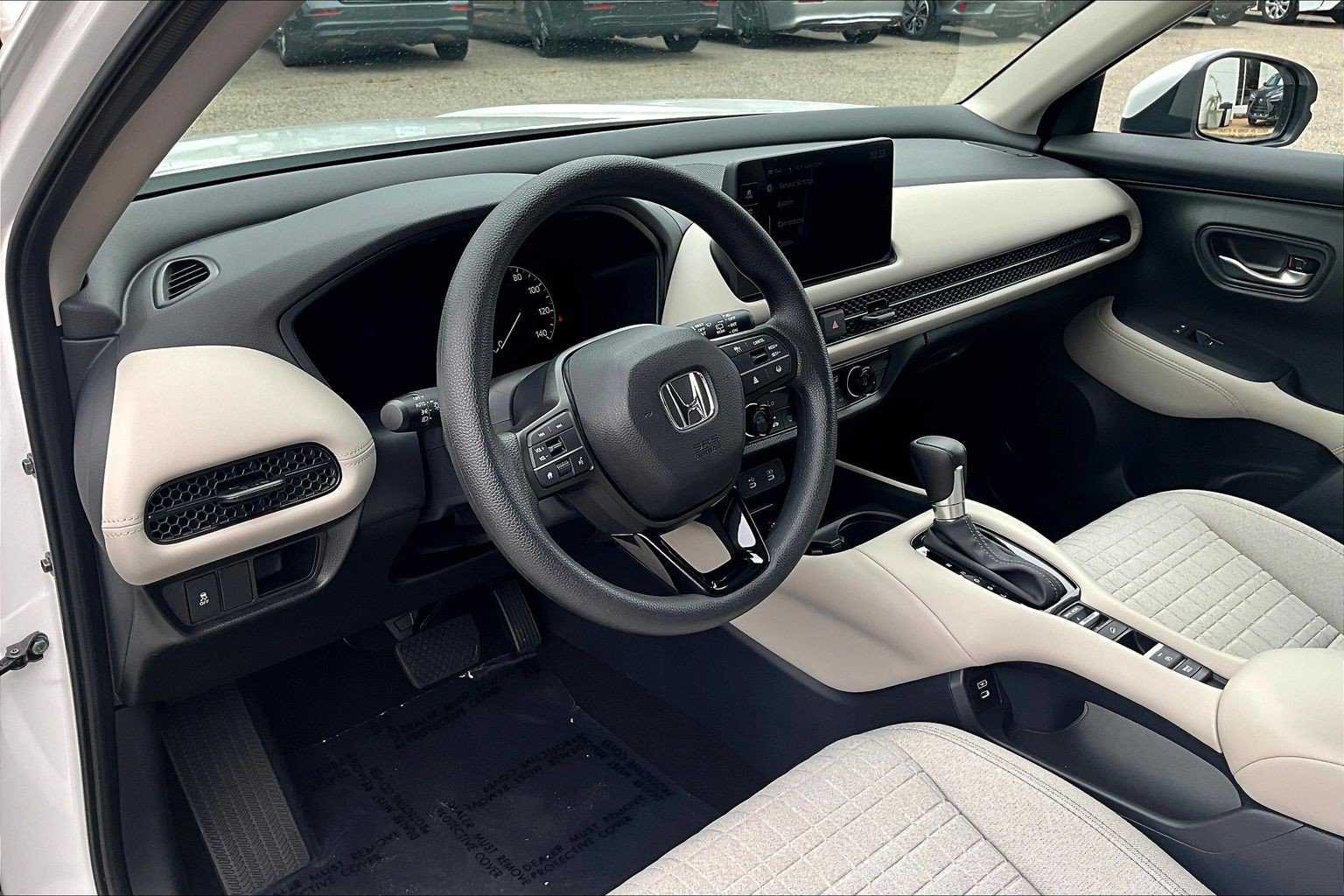 Used 2026 Honda HR-V LX image 13