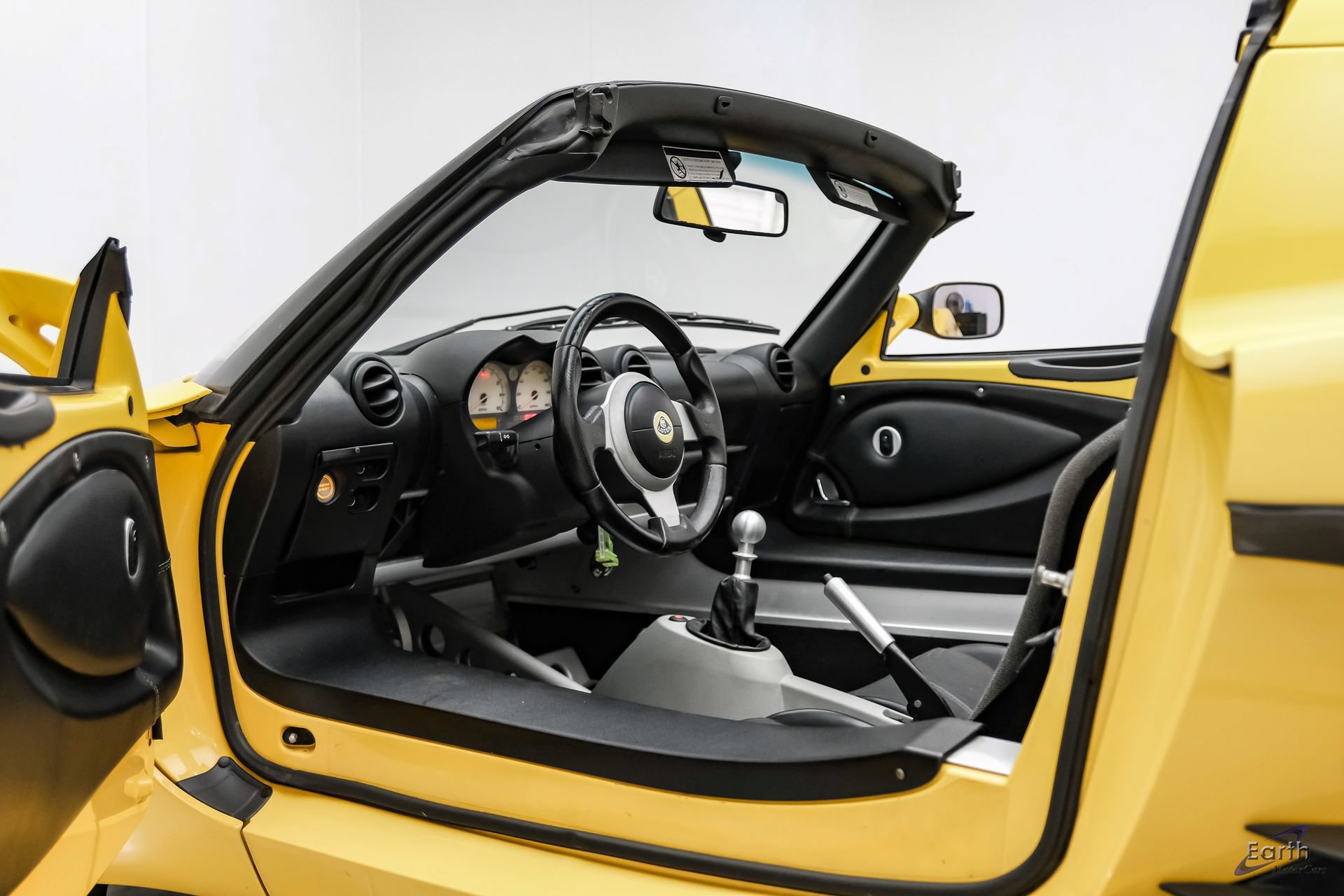 Used 2005 Lotus Elise RWD image 47