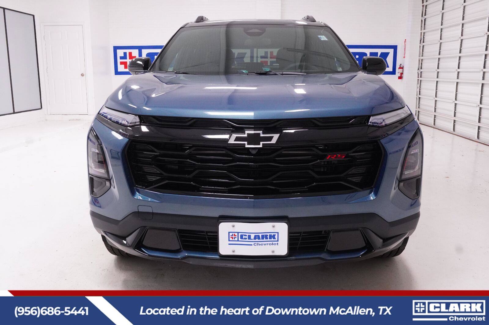 New 2027 Chevrolet Equinox RS w/ LPO, Floor Liner Package FWD image 2