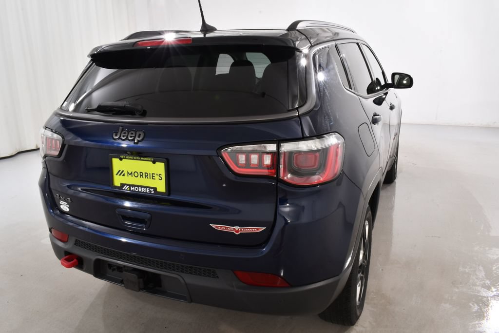 Used 2017 Jeep Compass Trailhawk w/ Leather Interior Group AWD/4WD image 12