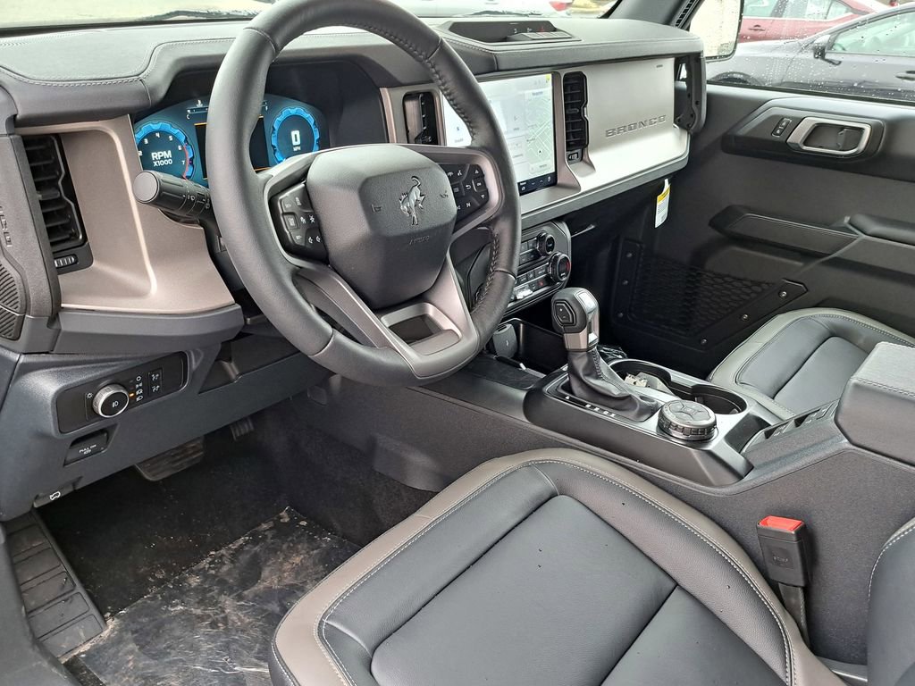 New 2026 Ford Bronco Outer Banks AWD/4WD image 5