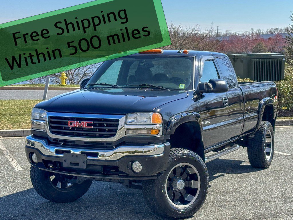 Used 2005 GMC Sierra 3500 SLT image 1