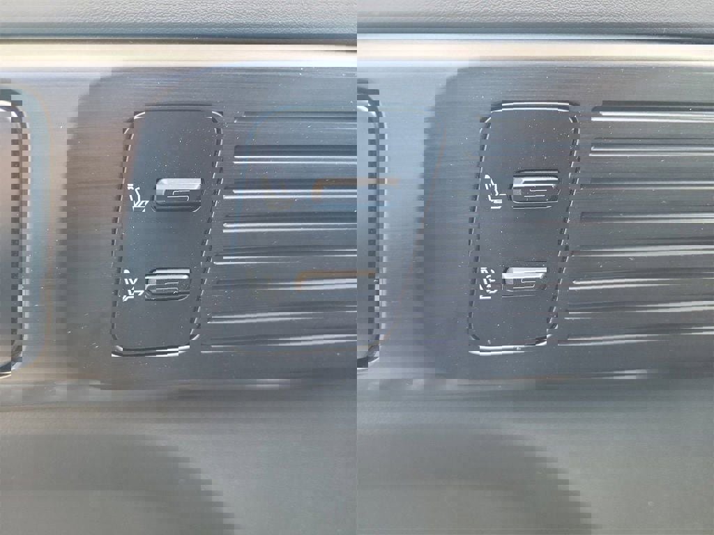 Certified 2024 Hyundai Santa Fe Calligraphy image 12