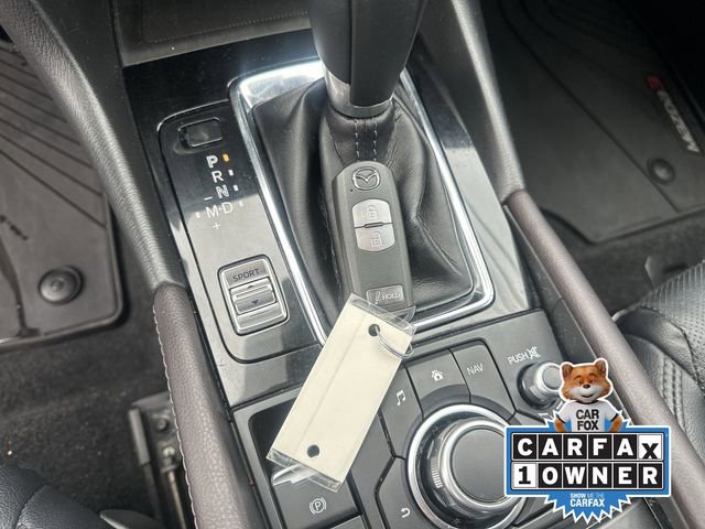 Used 2017 MAZDA MAZDA3 Grand Touring image 29