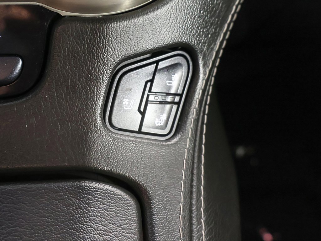 Used 2019 GMC Yukon Denali w/ Open Road Package image 60