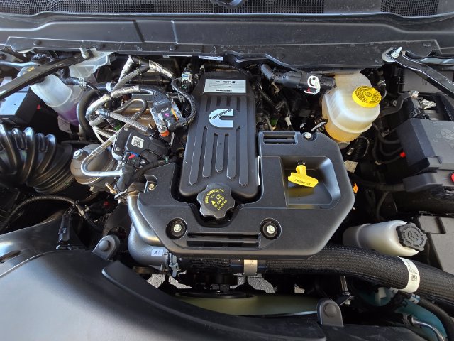 New 2027 RAM 3500 Big Horn AWD/4WD image 26
