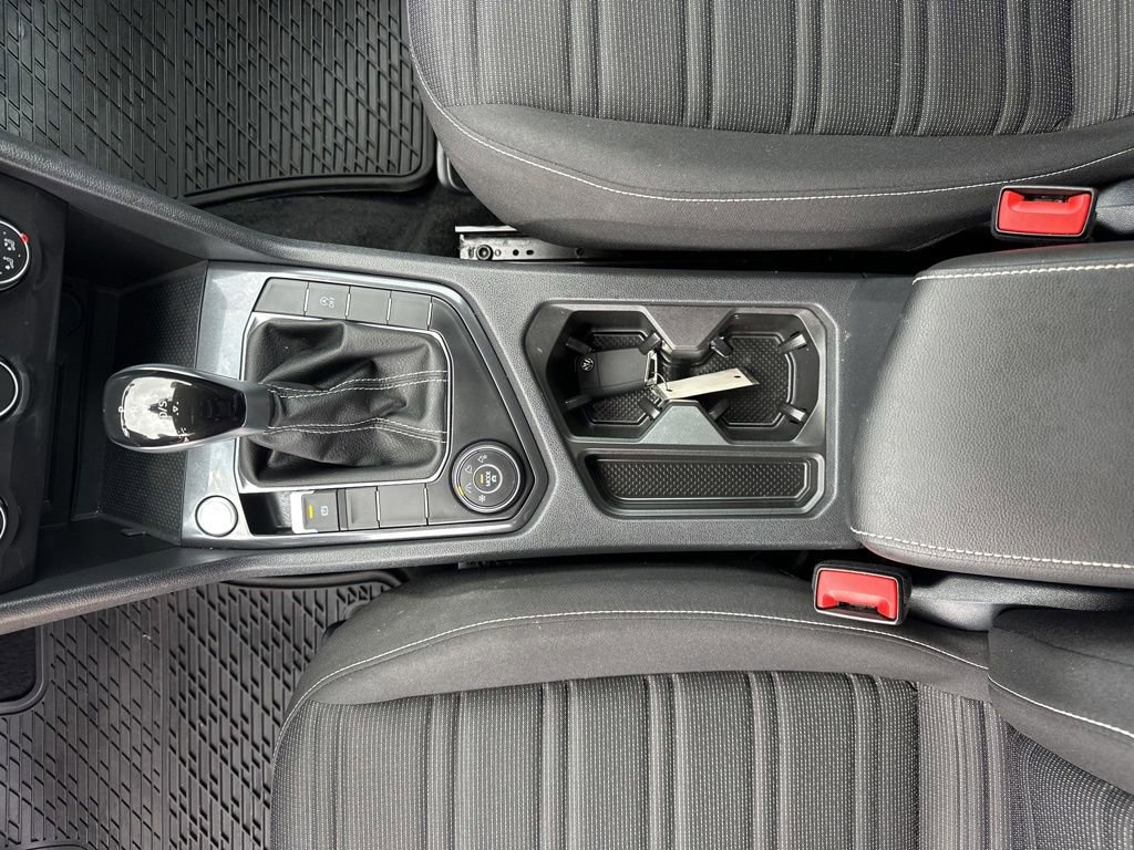 Used 2024 Volkswagen Tiguan S image 29