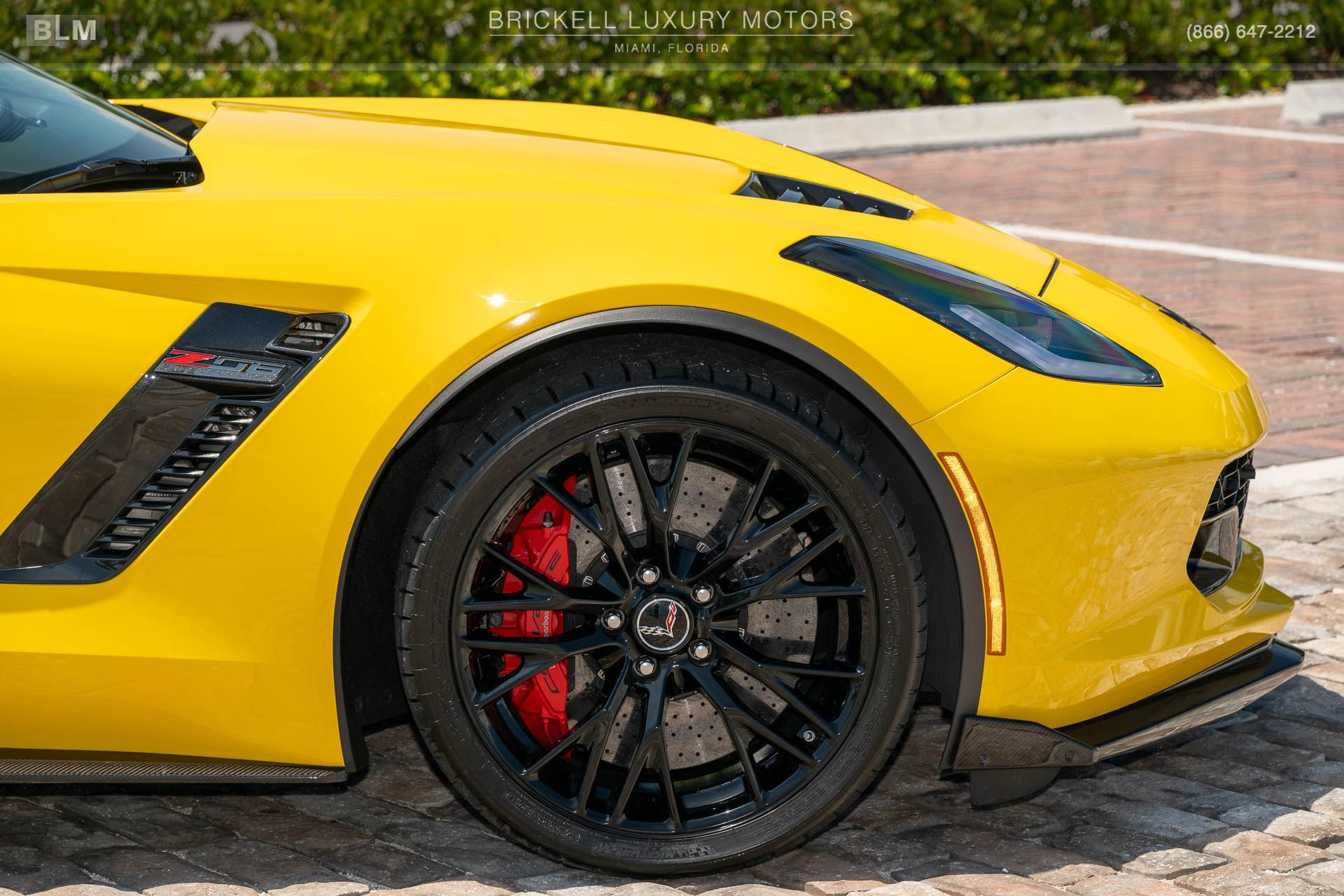Used 2015 Chevrolet Corvette Z06 w/ 3LZ Preferred Equipment Group RWD image 42