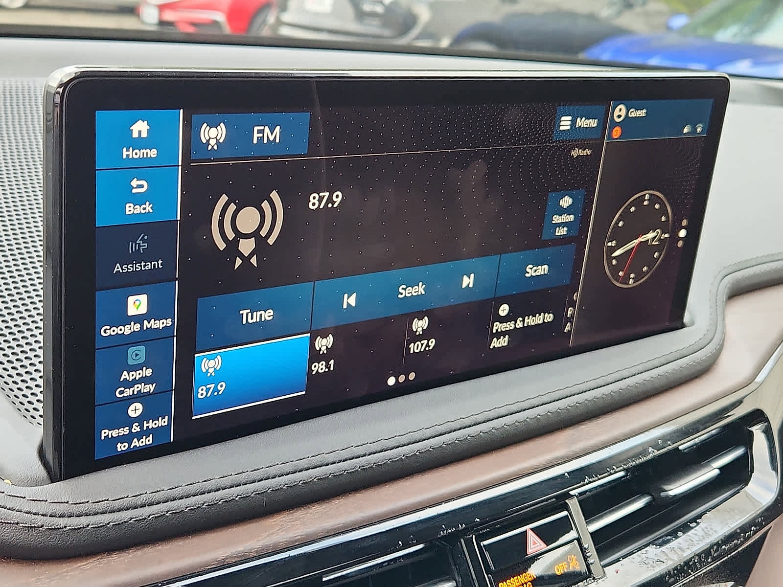 Certified 2025 Acura MDX w/Advance Package image 19