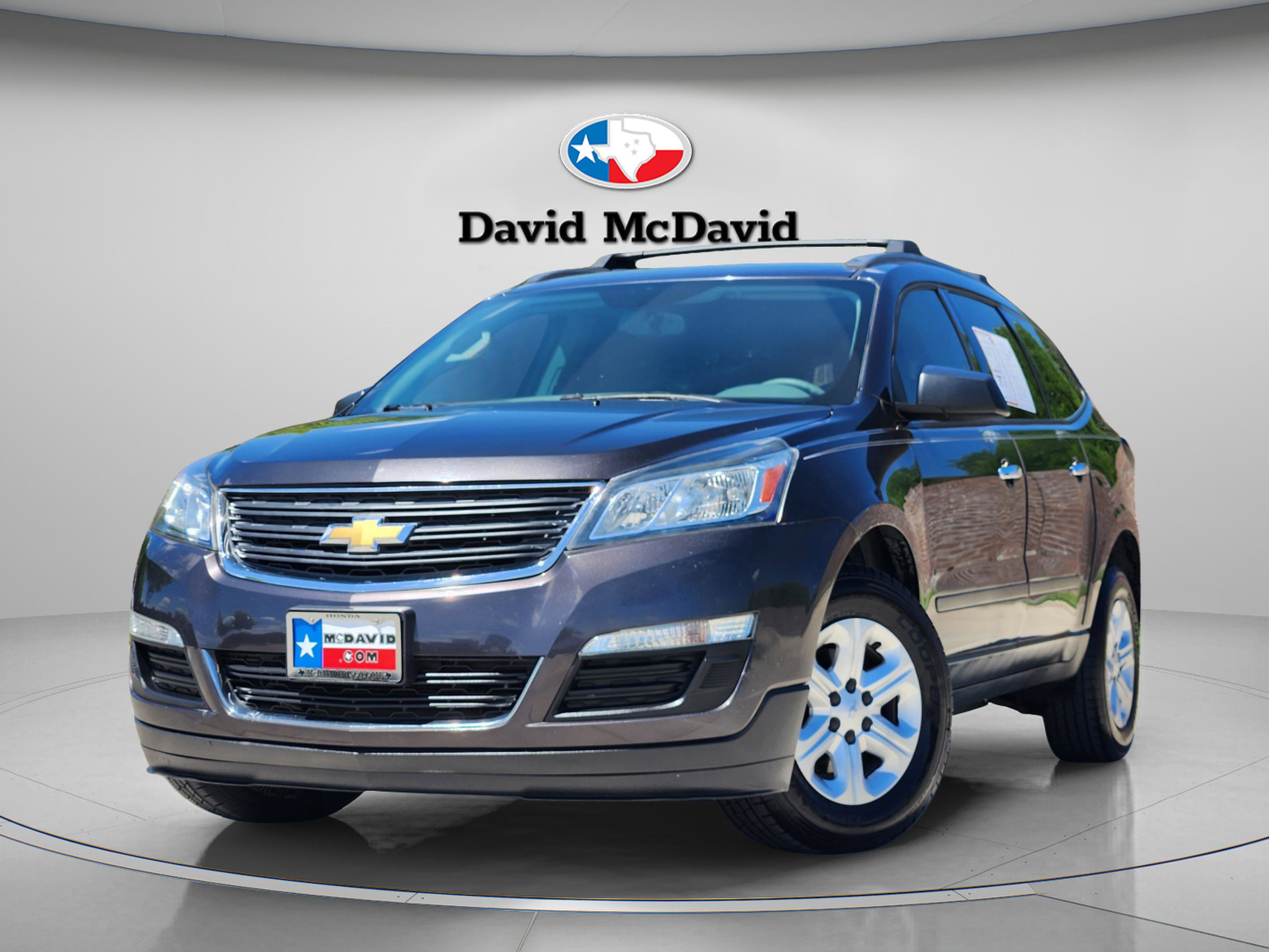 Used 2015 Chevrolet Traverse LS FWD image 1