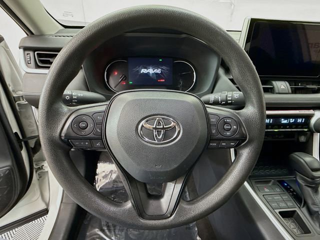 Used 2025 Toyota RAV4 XLE image 11
