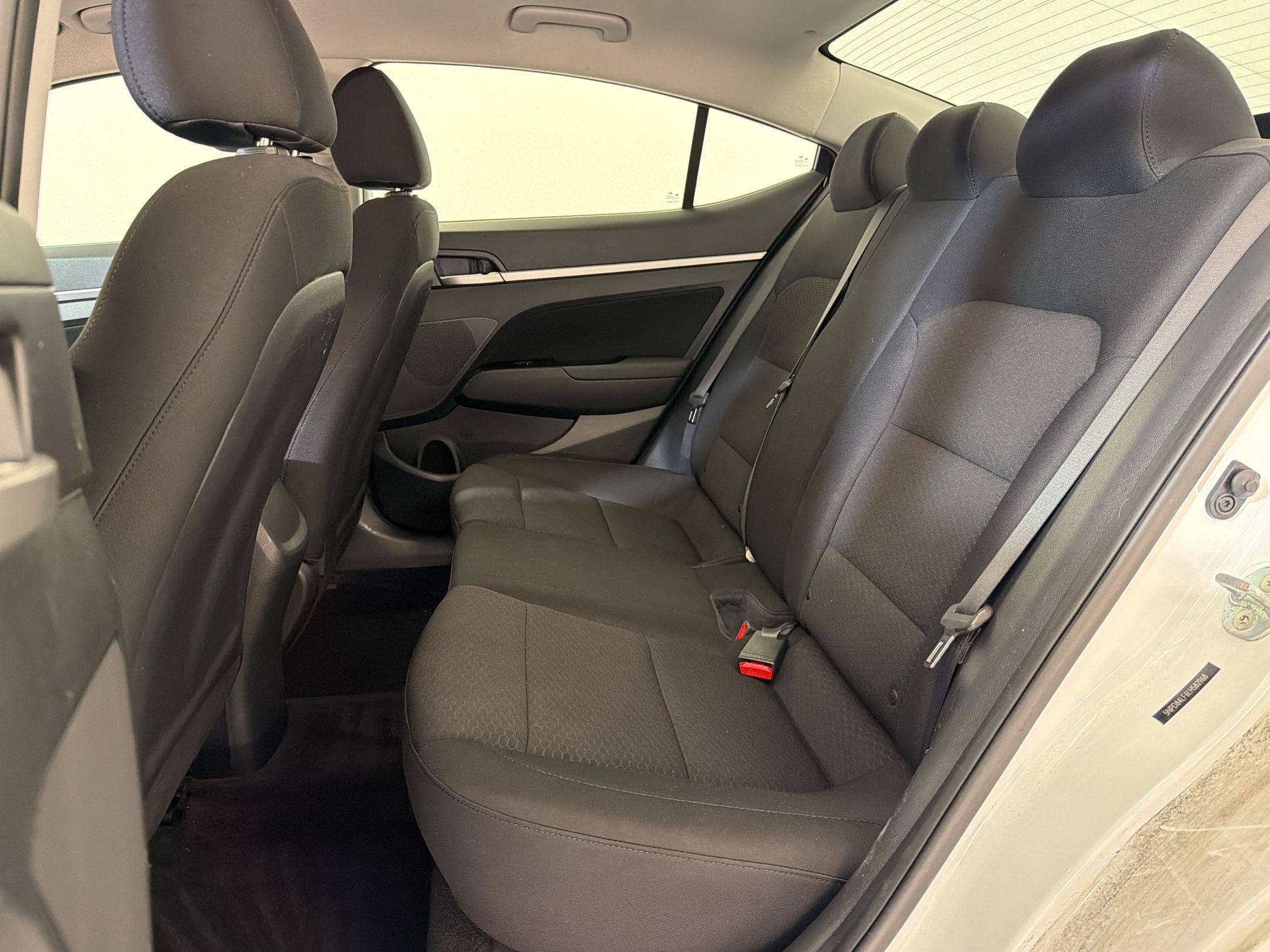 Used 2020 Hyundai Elantra SEL w/ Cargo Package (C1) FWD image 15