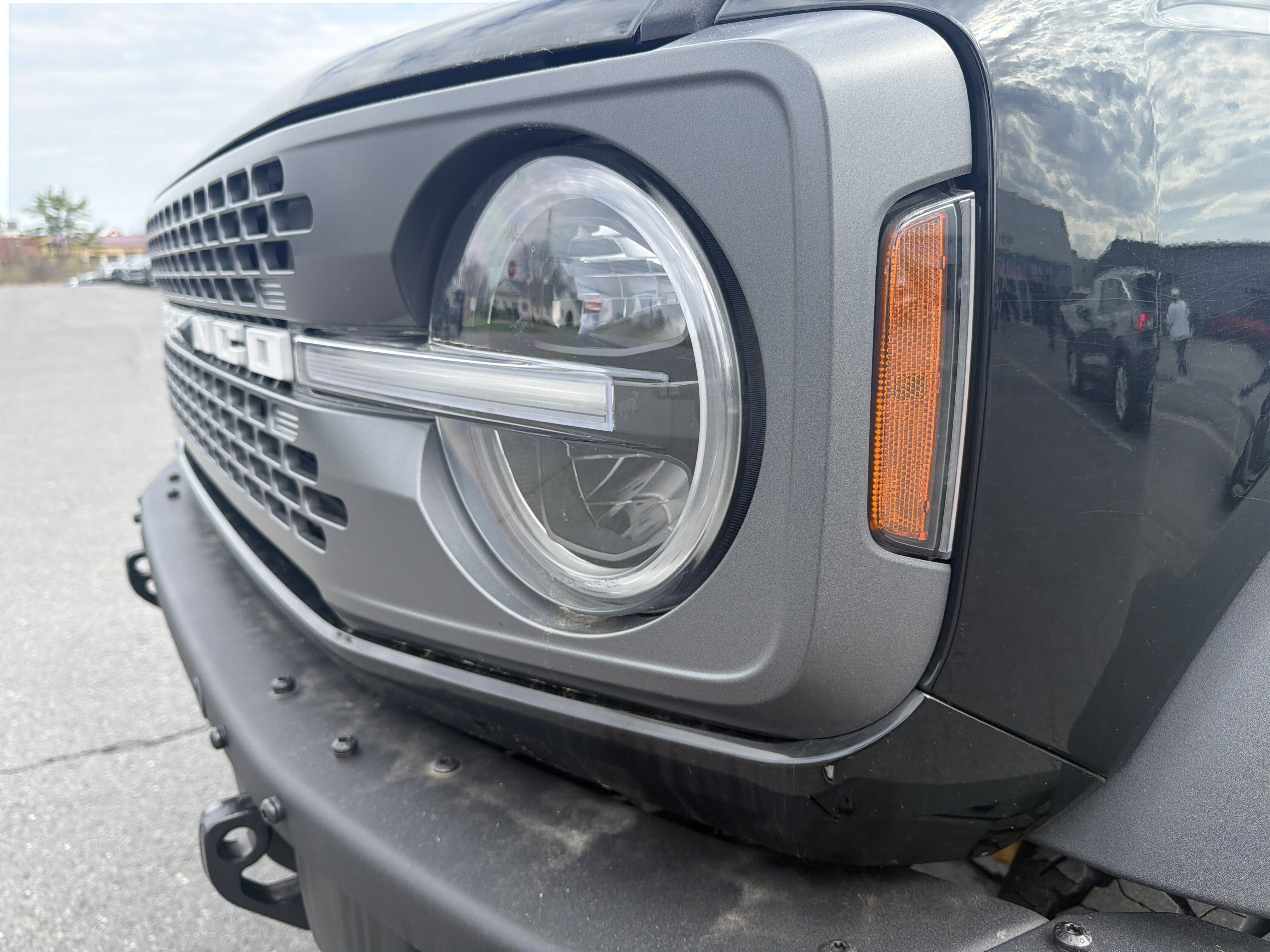 Used 2024 Ford Bronco Badlands image 10