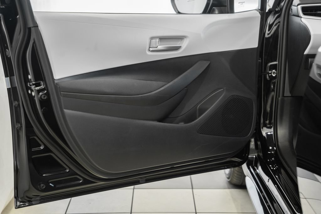 New 2026 Toyota Corolla SE FWD image 35