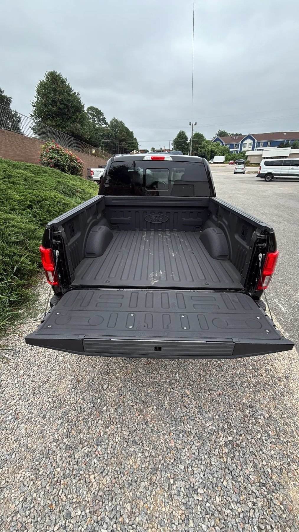Used 2019 Ford F150 King Ranch w/ Equipment Group 601A Luxury AWD/4WD image 9