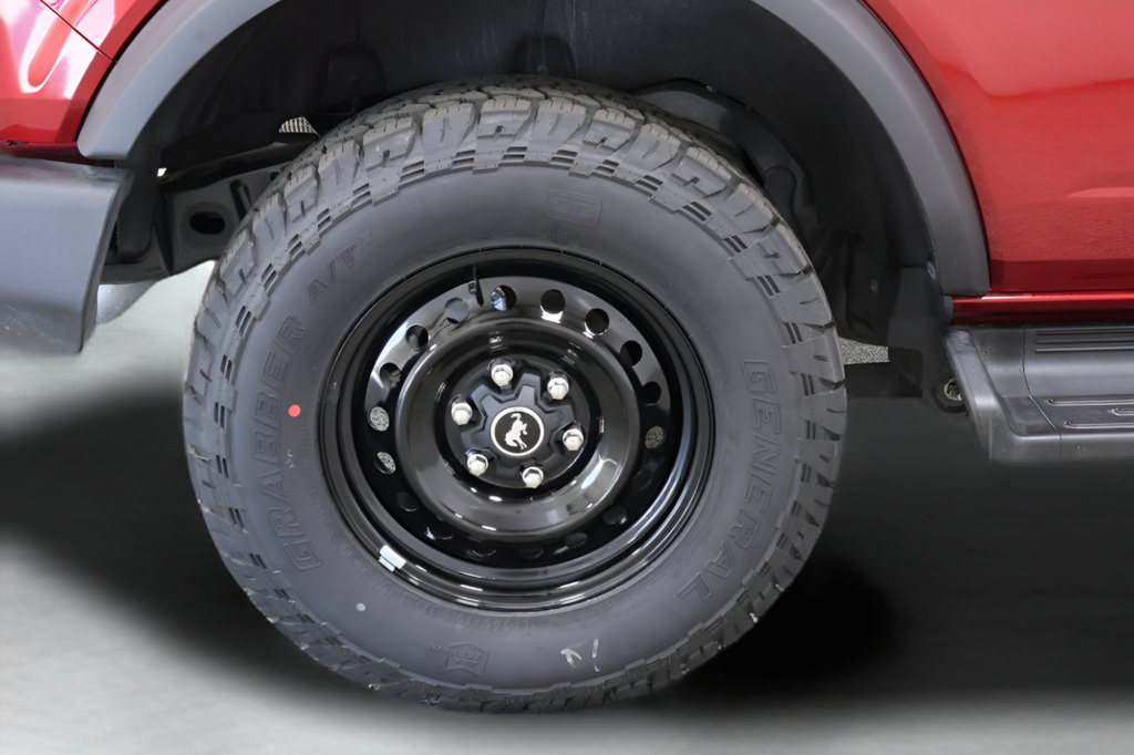 New 2026 Ford Bronco Outer Banks AWD/4WD image 38