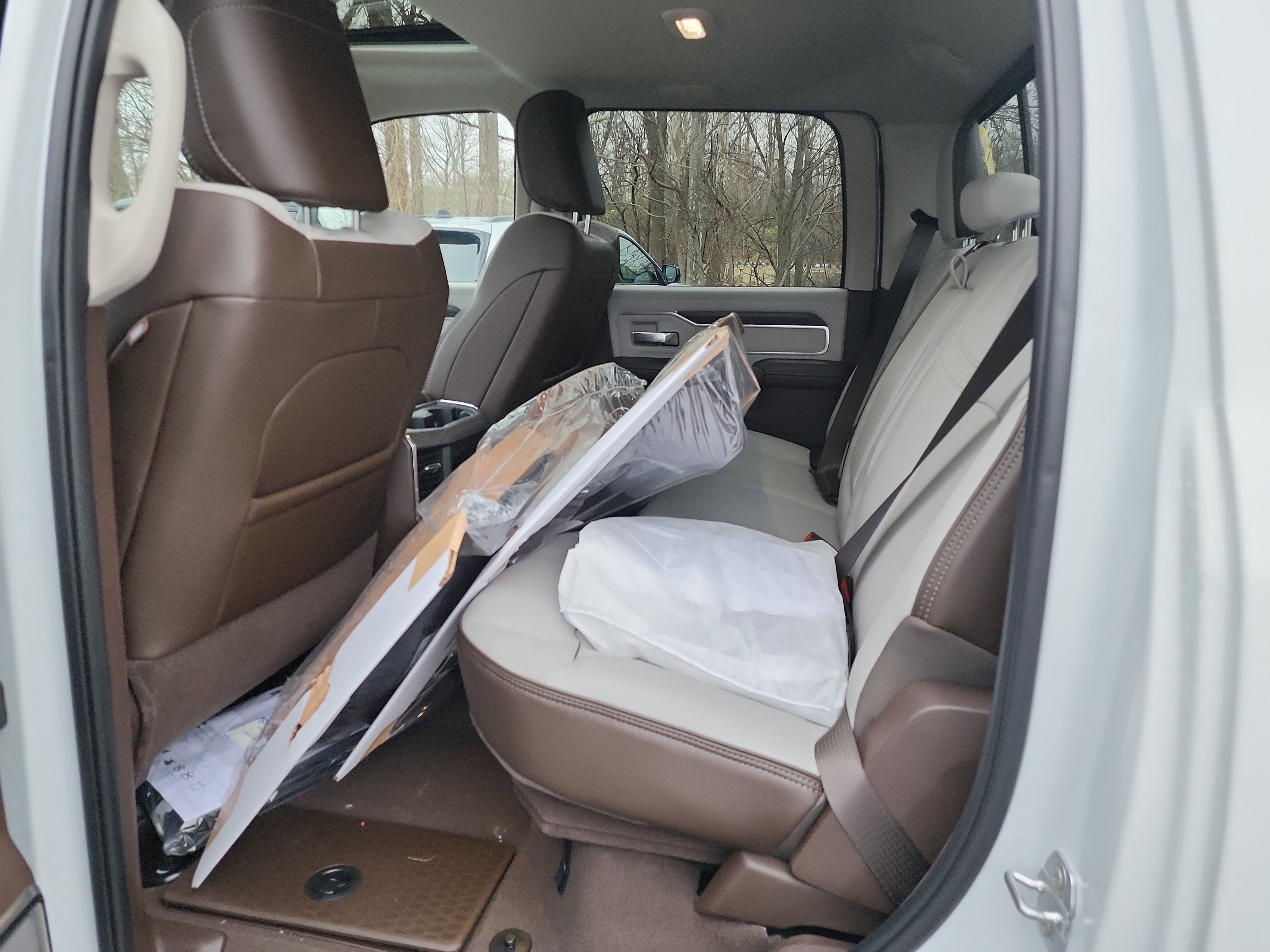 New 2025 RAM 2500 Laramie image 14