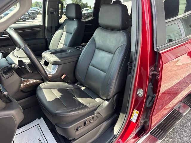 Used 2022 Chevrolet Silverado 1500 RST w/ Convenience Package II AWD/4WD image 15