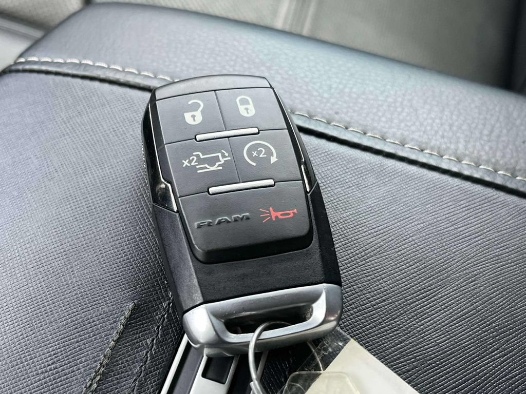 Used 2019 RAM 3500 Limited AWD/4WD image 37