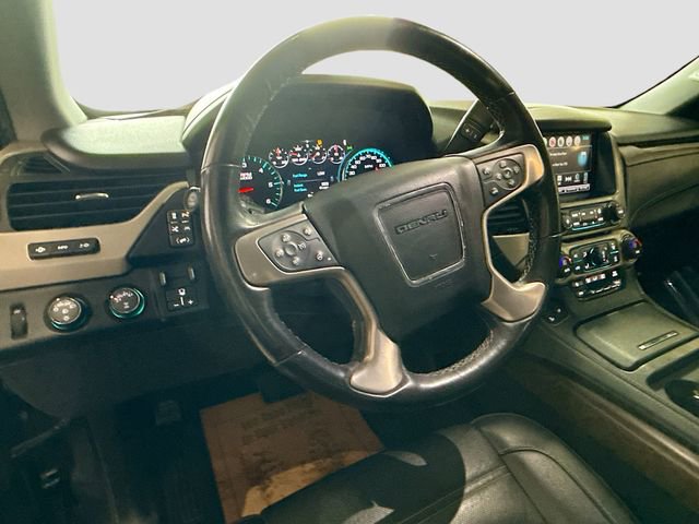 Used 2018 GMC Yukon Denali w/ Denali Ultimate Package image 12
