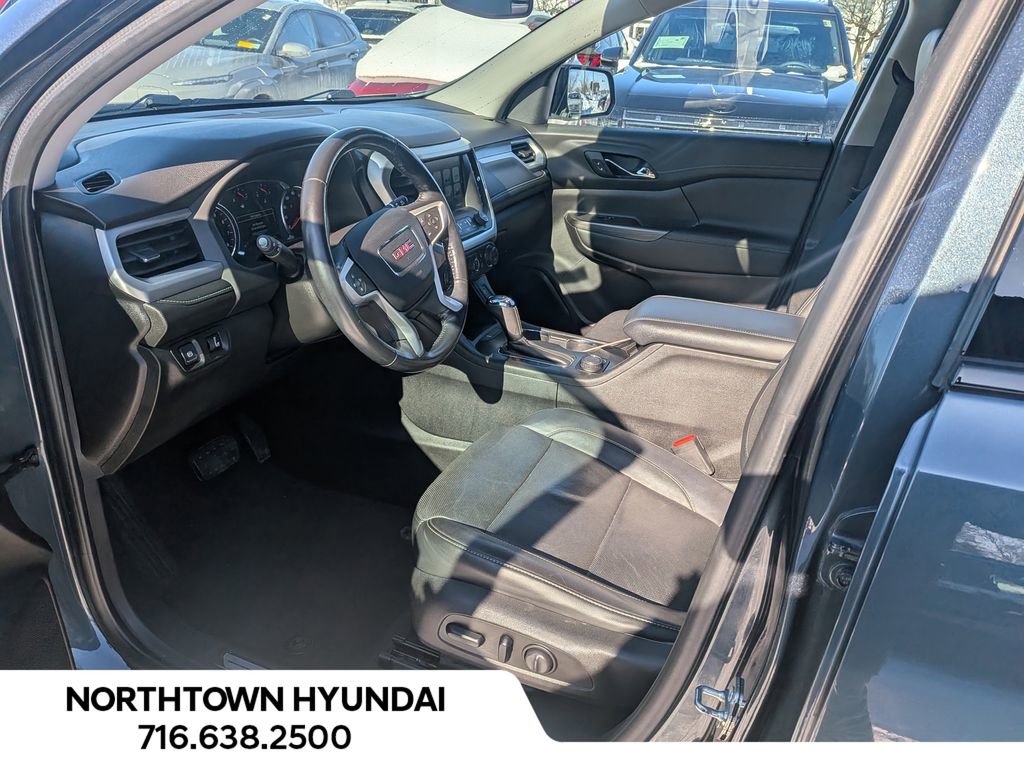 Used 2019 GMC Acadia SLT w/ Black Edition image 10