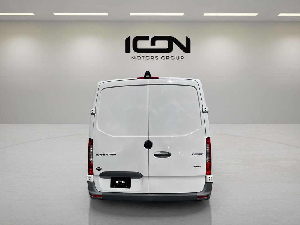 Used 2022 Mercedes-Benz Sprinter 144 Cargo image 6