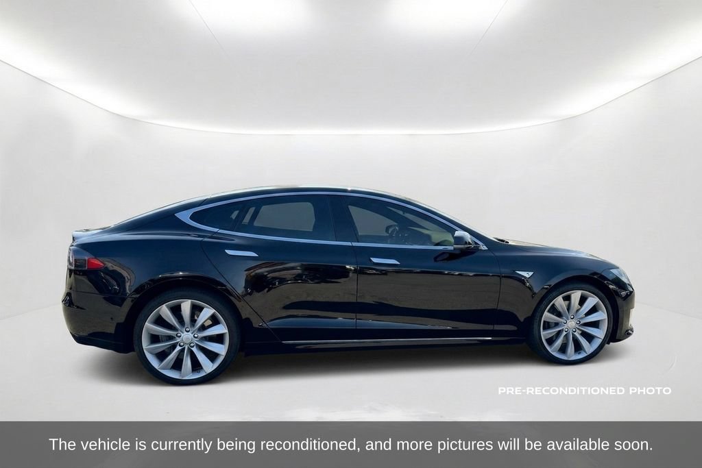 Used 2013 Tesla Model S Performance RWD image 4