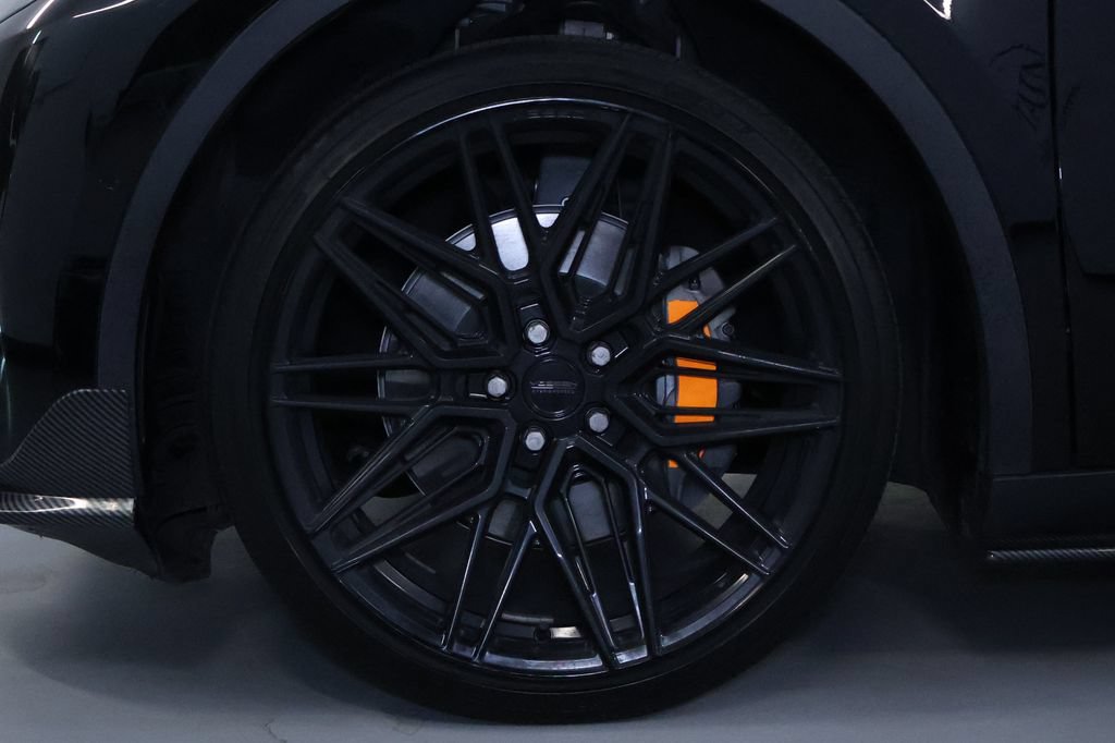 Used 2021 Tesla Model Y Long Range AWD/4WD image 27