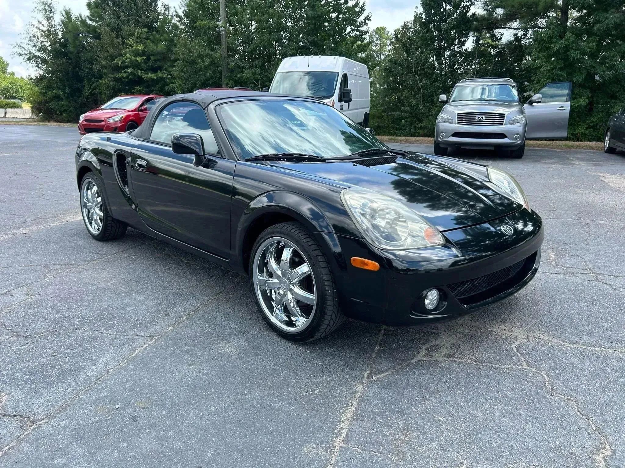 Used 2003 Toyota MR2 RWD image 5