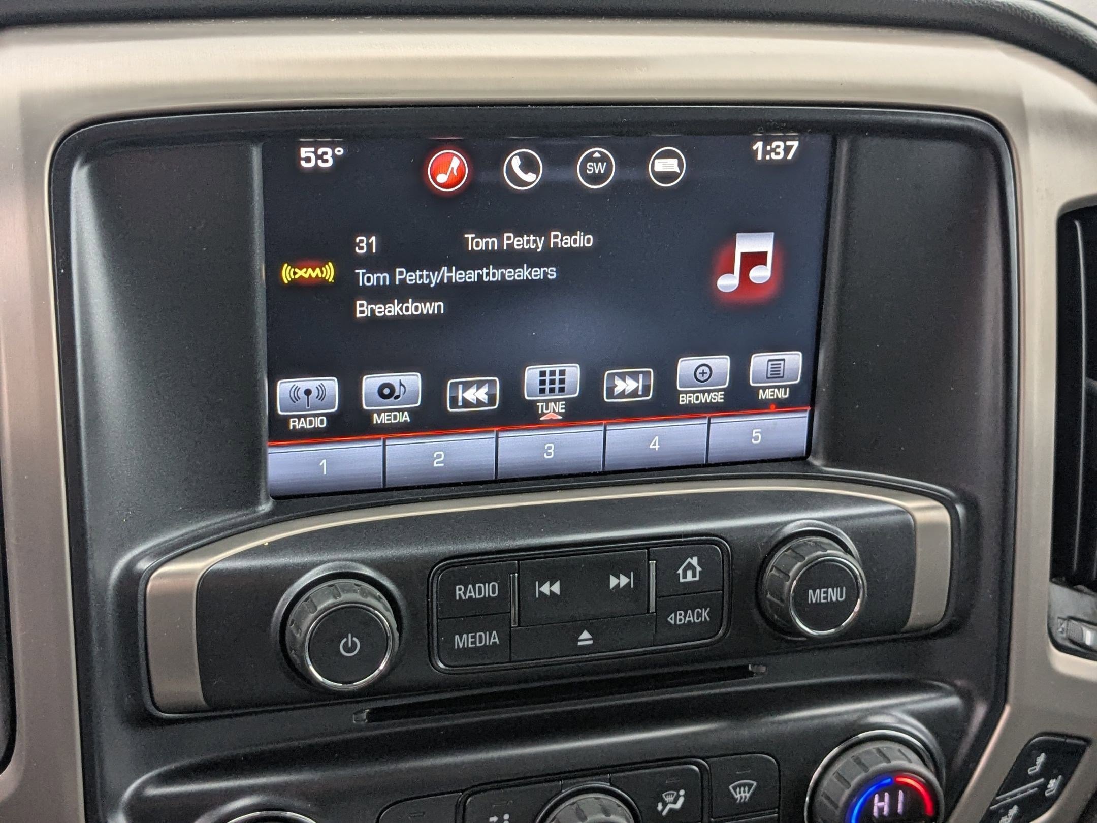 Used 2016 GMC Sierra 3500 Denali w/ Duramax Plus Package image 16