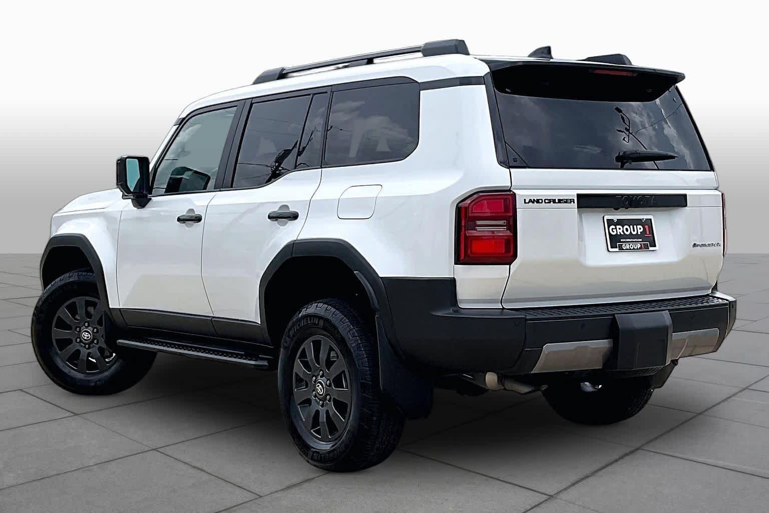 Used 2025 Toyota Land Cruiser w/ Premium Package AWD/4WD image 11