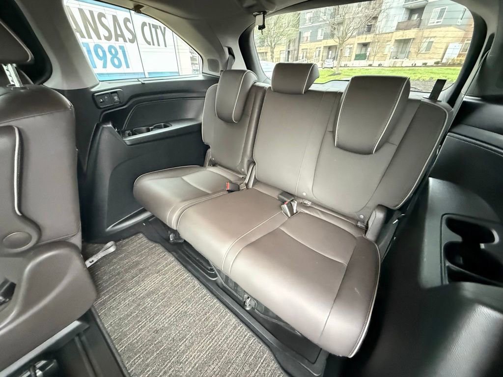Used 2022 Honda Odyssey Elite image 10