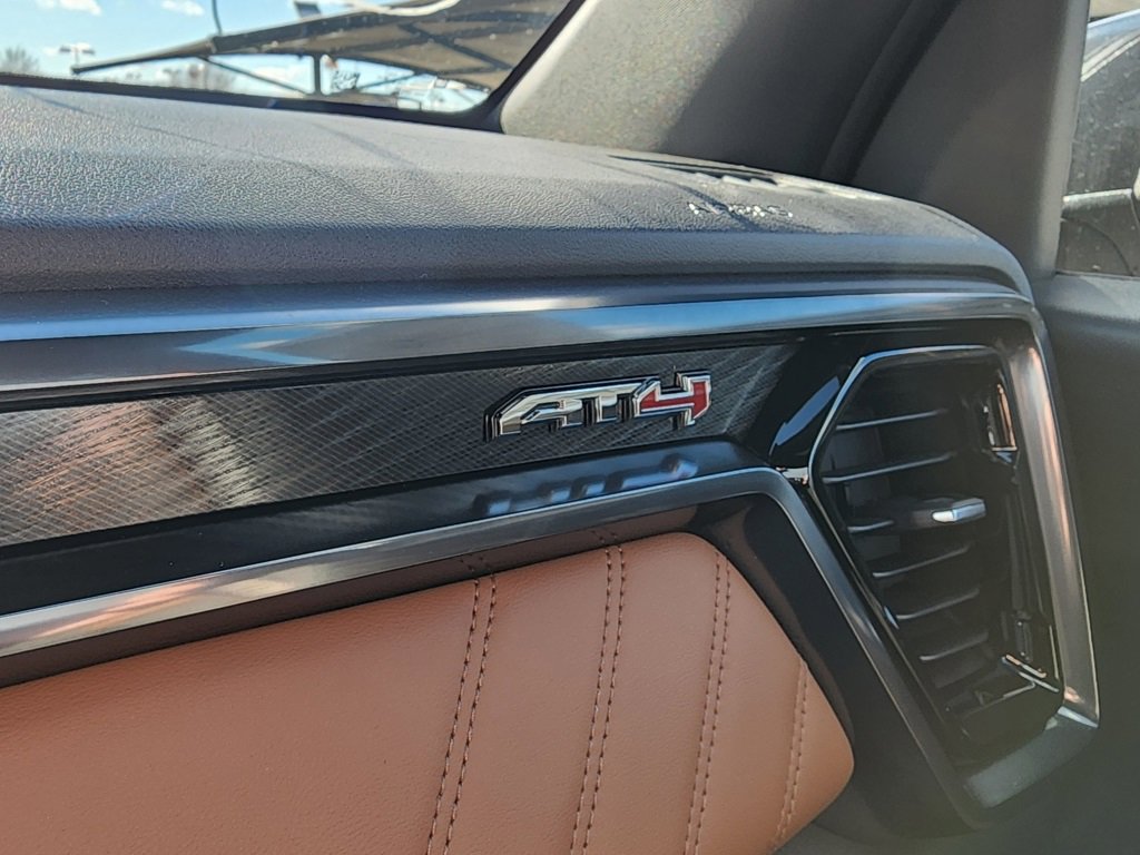 New 2026 GMC Canyon AT4 image 37