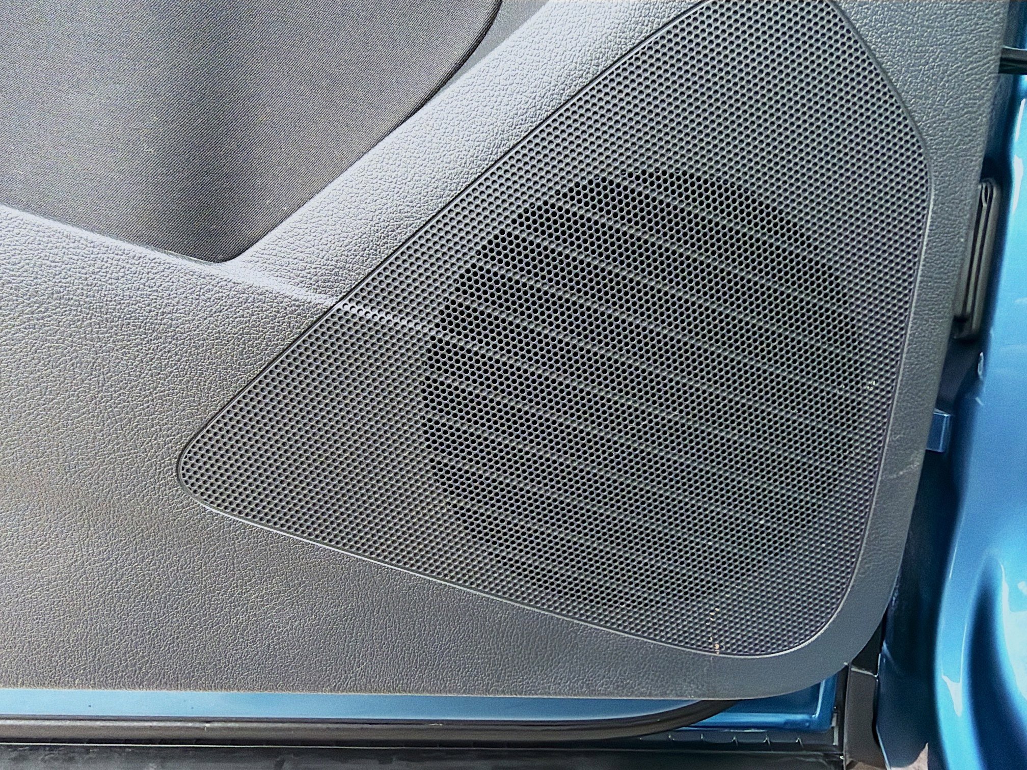 Used 2017 Volkswagen Tiguan Limited image 23