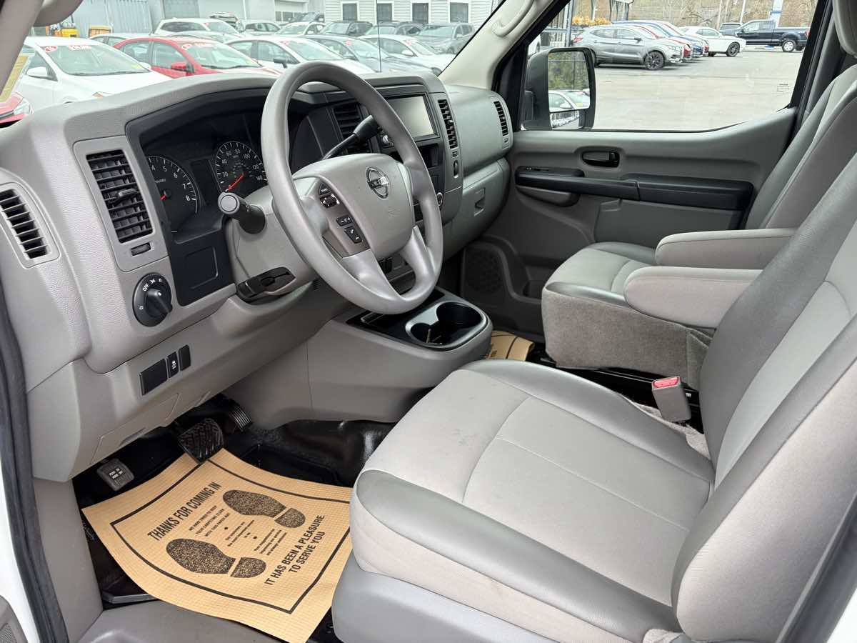 Used 2019 Nissan NV 1500 S RWD image 9