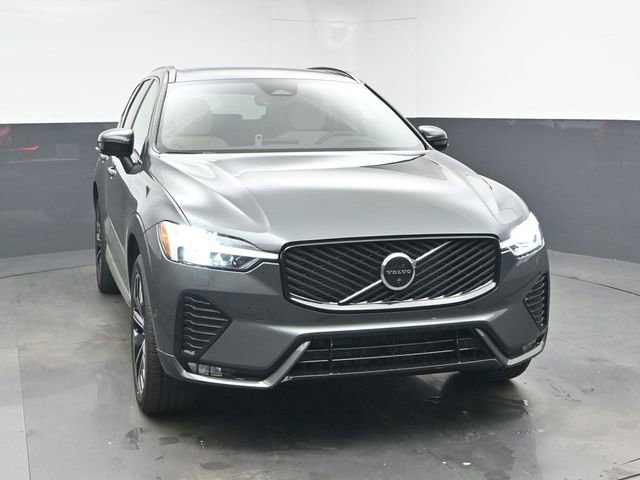 New 2026 Volvo XC60 B5 Plus w/ Protection Package Premier image 2