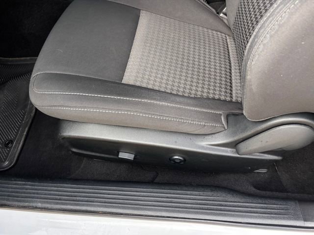 Used 2019 Dodge Challenger GT RWD image 25