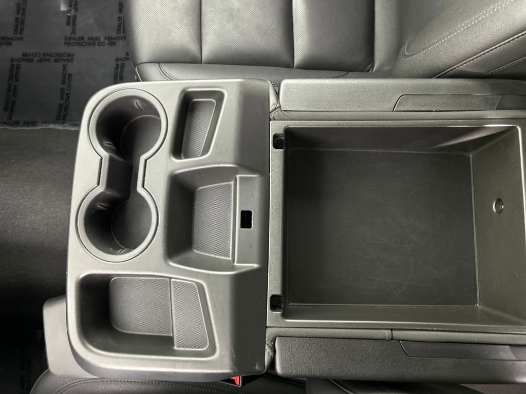 Used 2025 GMC Sierra 1500 SLT image 17