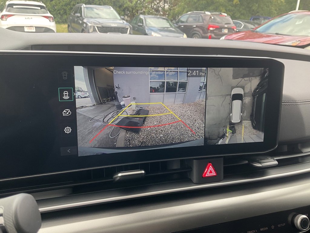 New 2026 Kia Carnival SX Prestige image 24