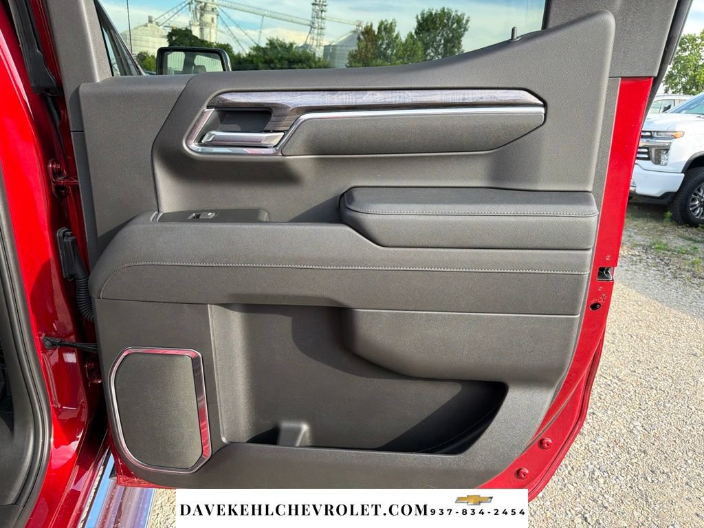 Used 2026 Chevrolet Silverado 1500 LTZ AWD/4WD image 24