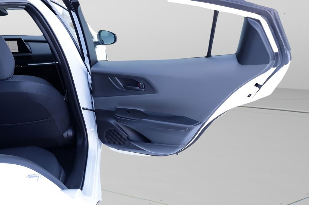 Used 2024 Toyota Prius LE image 17