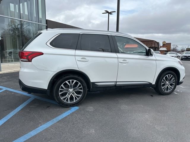 Used 2018 Mitsubishi Outlander SEL image 11