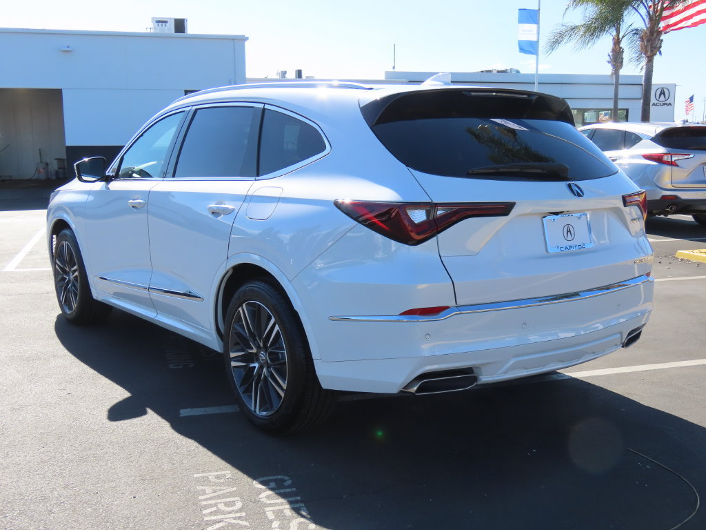 New 2026 Acura MDX w/ Advance Package AWD/4WD image 8
