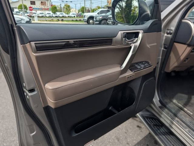 Used 2021 Lexus GX 460 Premium AWD/4WD image 26