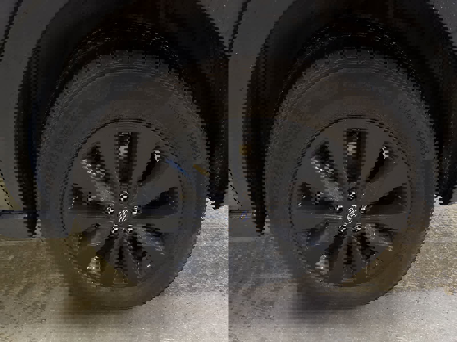 Used 2023 Subaru Outback Onyx Edition image 7