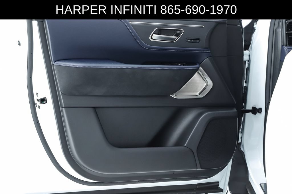 Certified 2026 INFINITI QX80 4WD w/ Sport Exterior Package image 19